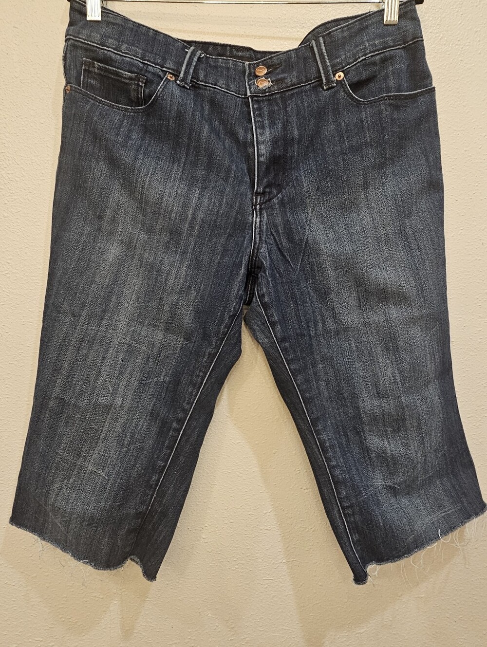 Seven7-Dark Wash Denim Cut-Off Capri's